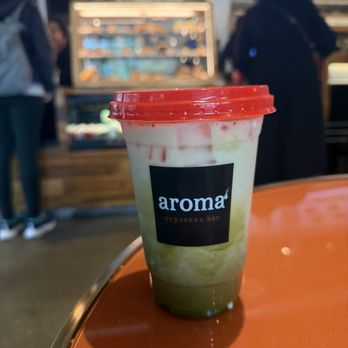 Aroma Espresso Bar - Matcha latte with extra espresso shot + chai shot - Cafes Near Me - Toronto, Ontario