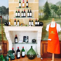 Château La Louvière - Tasting room/boutique