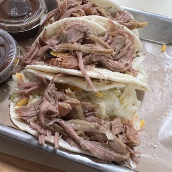 Super Smokers BBQ - Pulled pork tacos - $14 of disappointment - Barbeque Near Me - Eureka, Missouri