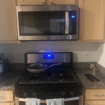 Haywood Construction - After- newly microwave - Handyman Near Me - Chicago, Illinois