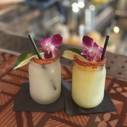 Matt the bartender was an excellent mixologist and personable bartender. Will be back for more!