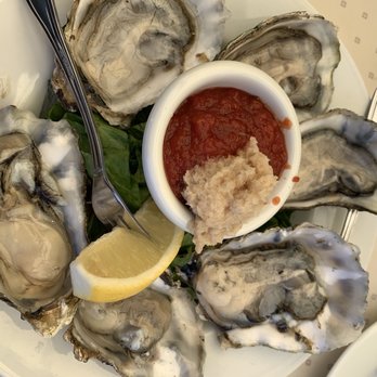 Sandbar & Grill - Oysters - Seafood Near Me - Monterey, California