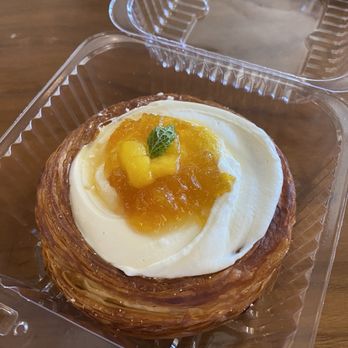 Izzio Bakery - Passionfruit mango crown - Bakeries Near Me - Denver, Colorado