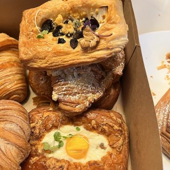 Evergreen Bakery - Bakeries Near Me - Chagrin Falls, Ohio Evergreen Bakery - Bakeries Near Me - Chagrin Falls, Ohio