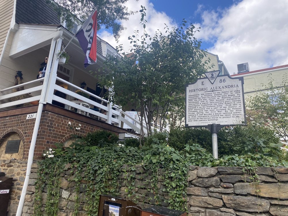 HISTORIC ALEXANDRIA VISITOR CENTER 32 Photos 221 King St