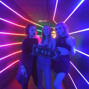 42nd Street - Legendary tunnel in 42s - Dance Clubs Near Me - Manchester, XGM 42nd Street - Legendary tunnel in 42s - Dance Clubs Near Me - Manchester, XGM