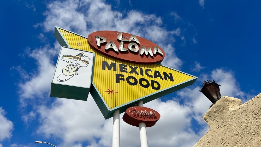 La Paloma Restaurant