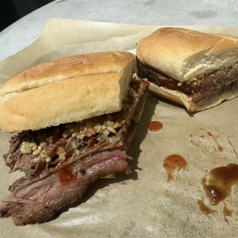 Mike's Backyard BBQ - Garlic Brisket Sandwich - Barbeque Near Me - Gilroy, California