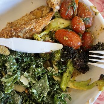 Fresh Kitchen - New American Near Me - Davie, Florida
