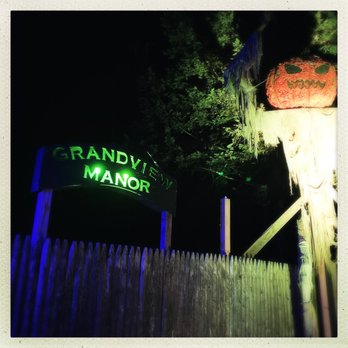 Haunted Grandview Manor - Haunted Houses Near Me - Lebanon, Maine Haunted Grandview Manor - Haunted Houses Near Me - Lebanon, Maine