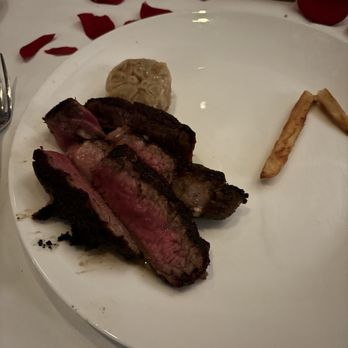 Bull & Bear - Tomahawk for Two (I plated it wrong im sorry lol) - Steakhouses Near Me - Orlando, Florida Bull & Bear - Tomahawk for Two (I plated it wrong im sorry lol) - Steakhouses Near Me - Orlando, Florida