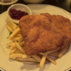 Taverne - Pork Schnitzel