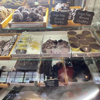 Annabelle's Chocolate Lounge - Desserts Near Me - El Dorado, California