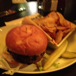 Fionn MacCool's Irish Pub