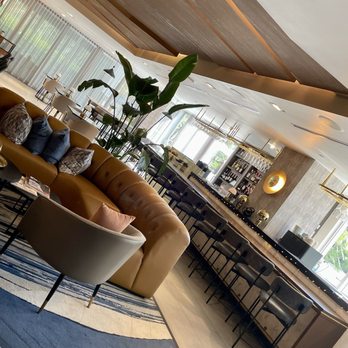 Hyatt Centric South Beach Miami - Bar area near lobby - Venues & Event Spaces Near Me - Miami Beach, Florida