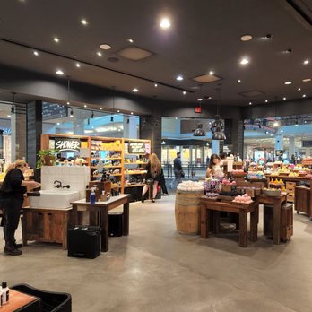 Lush - Inside the store - Cosmetics & Beauty Supply Near Me - Buford, Georgia Lush - Inside the store - Cosmetics & Beauty Supply Near Me - Buford, Georgia