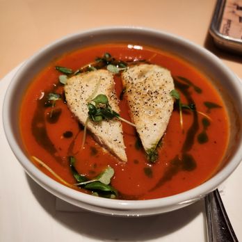 Netflix Bites - Yummy tomato basil soup - American Near Me - Las Vegas, Nevada Netflix Bites - Yummy tomato basil soup - American Near Me - Las Vegas, Nevada