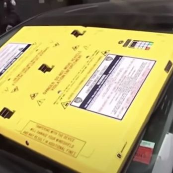 NYPD - 1st Precinct - READ THE SIGNS OR YOUR VEHICLE WINDSHIELD COULD GET BOOTED! 2hrs to pay $185, after 2hrs $370 tow fee (Not my vehicle). - Police Departments Near Me - New York, New York