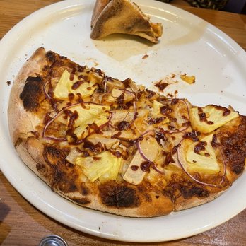 California Pizza Kitchen - Is it me, or does this pizza look freshly thawed. - Pizza Near Me - Mashantucket, Connecticut