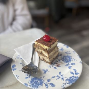 Blue Door Farm Stand - Tiramisu - Sandwiches Near Me - Chicago, Illinois