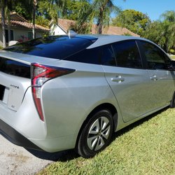 South Florida Mobile Works - On this 2017 Toyota Prius the darkest legal film was applied. Carbon film.