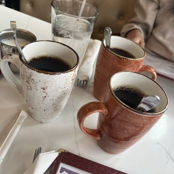 Monte Carlo - Free coffee refills.. lesssgoooooo! - American Near Me - New York, New York Monte Carlo - Free coffee refills.. lesssgoooooo! - American Near Me - New York, New York