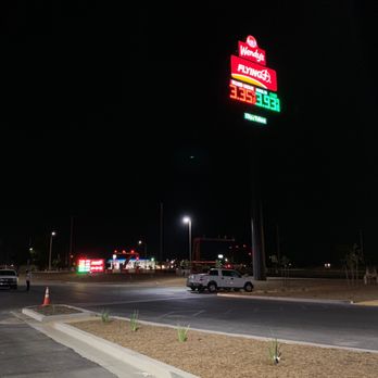 Flying J - Flying J sign - Gas Stations Near Me - Tulare, California