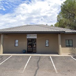 Verde Smiles - Ample room and parking for Verde Smiles, located conveniently behind the archeological center and next to the Chase Bank drive through.