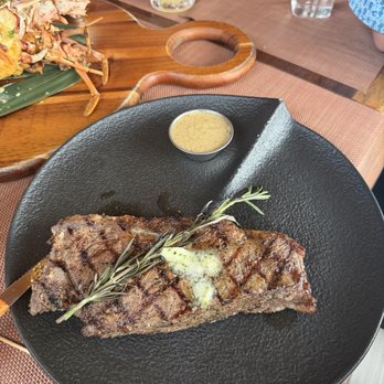 Karma Beach Lounge - Steak - Lounges Near Me - Cruz Bay, Virgin Islands