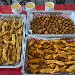 Da Chicken Shak & More - Catering for Birthdays and Special Events Available
(316) 364-3519