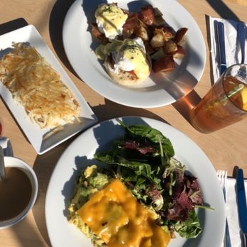Duo Grill House - Top: Bacon & Tomatoes Egg Benedict w Parmesan Potatoes Bottom: Soft Scramble w Cheddar, Avocado, Bacon, Side Salad & Hashbrowns - American Near Me - Albany, California