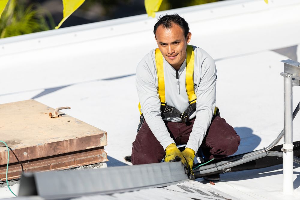 Slide of Am-Con General and Roofing Contractors