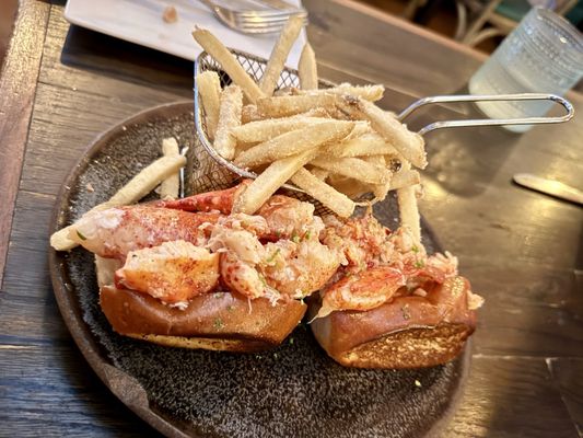 Maldon & Mignonette by null