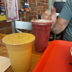 Free Duh Greens Smoothie Bar