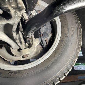 HGREG Broward - More black paint covering rust. - Used Car Dealers Near Me - West Park, Florida HGREG Broward - More black paint covering rust. - Used Car Dealers Near Me - West Park, Florida