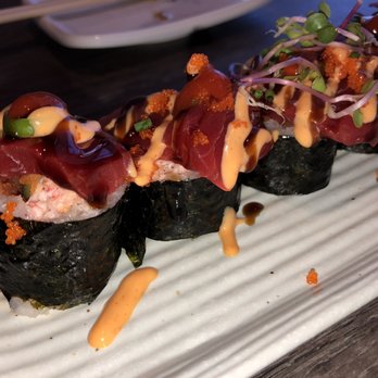 Bluemaki Sushi - TUNA HEAVEN: sweet and savory at first....then the spice kicks in! super good and super fresh! - Sushi Bars Near Me - Palmdale, California