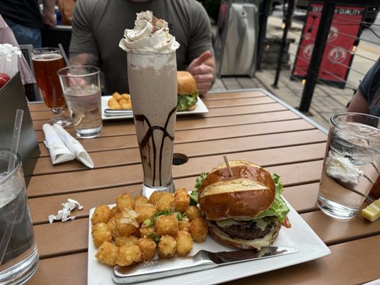 Burger Republic by null