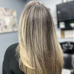 Modern Image Hair Salon - Reverse balayage