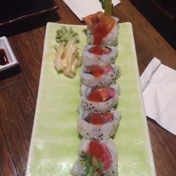Blue Ocean - TNT roll - Cocktail Bars Near Me - St. Louis, Missouri
