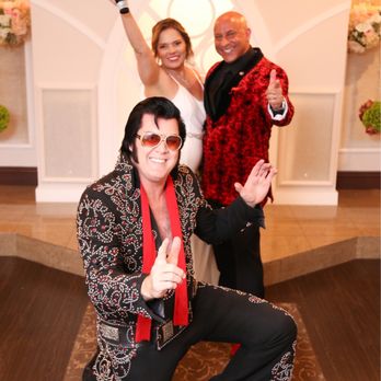 Graceland Wedding Chapel - The best Elvis... - Wedding Chapels Near Me - Las Vegas, Nevada Graceland Wedding Chapel - The best Elvis... - Wedding Chapels Near Me - Las Vegas, Nevada