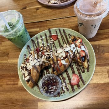 Cafe Barista - Nutella Waffles - Sandwiches Near Me - Kissimmee, Florida Cafe Barista - Nutella Waffles - Sandwiches Near Me - Kissimmee, Florida