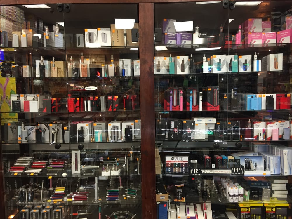 GREENLEAF VAPE & TOBACCO Updated September 2024 31 Photos 3816