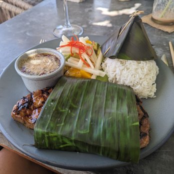 Restaurante Mezzanine - Crying tiger - Thai Near Me - Tulum, ROO Restaurante Mezzanine - Crying tiger - Thai Near Me - Tulum, ROO