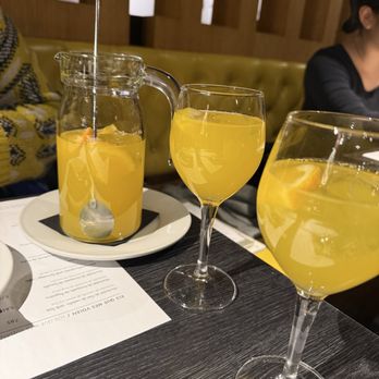 Vinitus - Best Cava sangria EVER - Tapas Bars Near Me - Barcelona, B