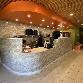 Yuki Yuki - Interior - Bubble Tea Near Me - San Diego, California Yuki Yuki - Interior - Bubble Tea Near Me - San Diego, California