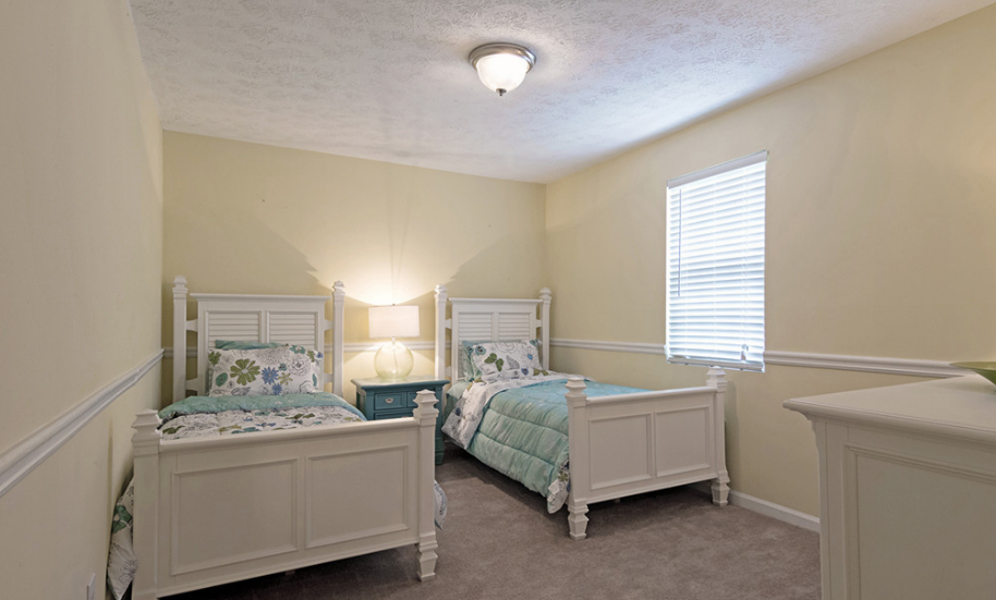 AVONDALE TOWNHOMES Updated August 2024 Request Information 1055