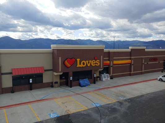 Love's Travel Stop