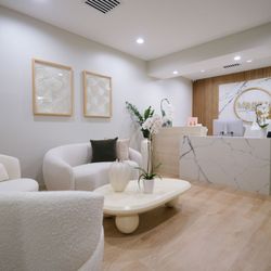 Magnolia Dental Studio - Waiting Room & Front Desk