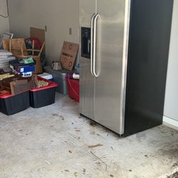 Razorbill Junk Removal - Affordable garage cleanout services in Boerne, TX with fast junk hauling for tools, storage bins, boxes, and household junk.