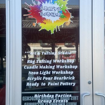 Krafty Korner - Entrance - Paint-Your-Own Pottery Near Me - Pearland, Texas